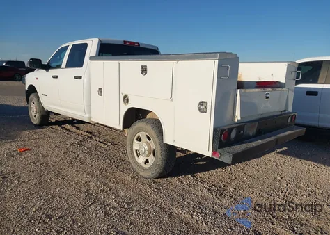 2022 Ram 2500 Tradesman 4X4 8' Box z USA, uszkodzony, nr VIN 3C7WR5HJ9NG273650
